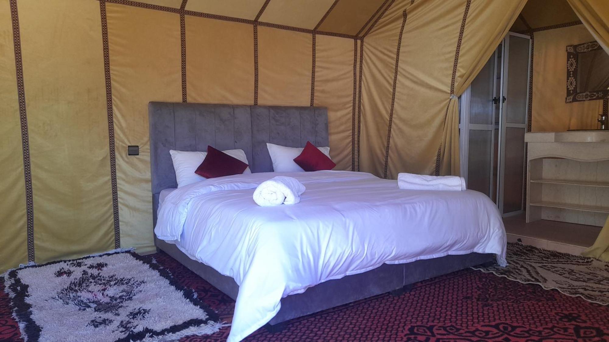 Luxury Trek Desert Camp Merzouga Exterior photo