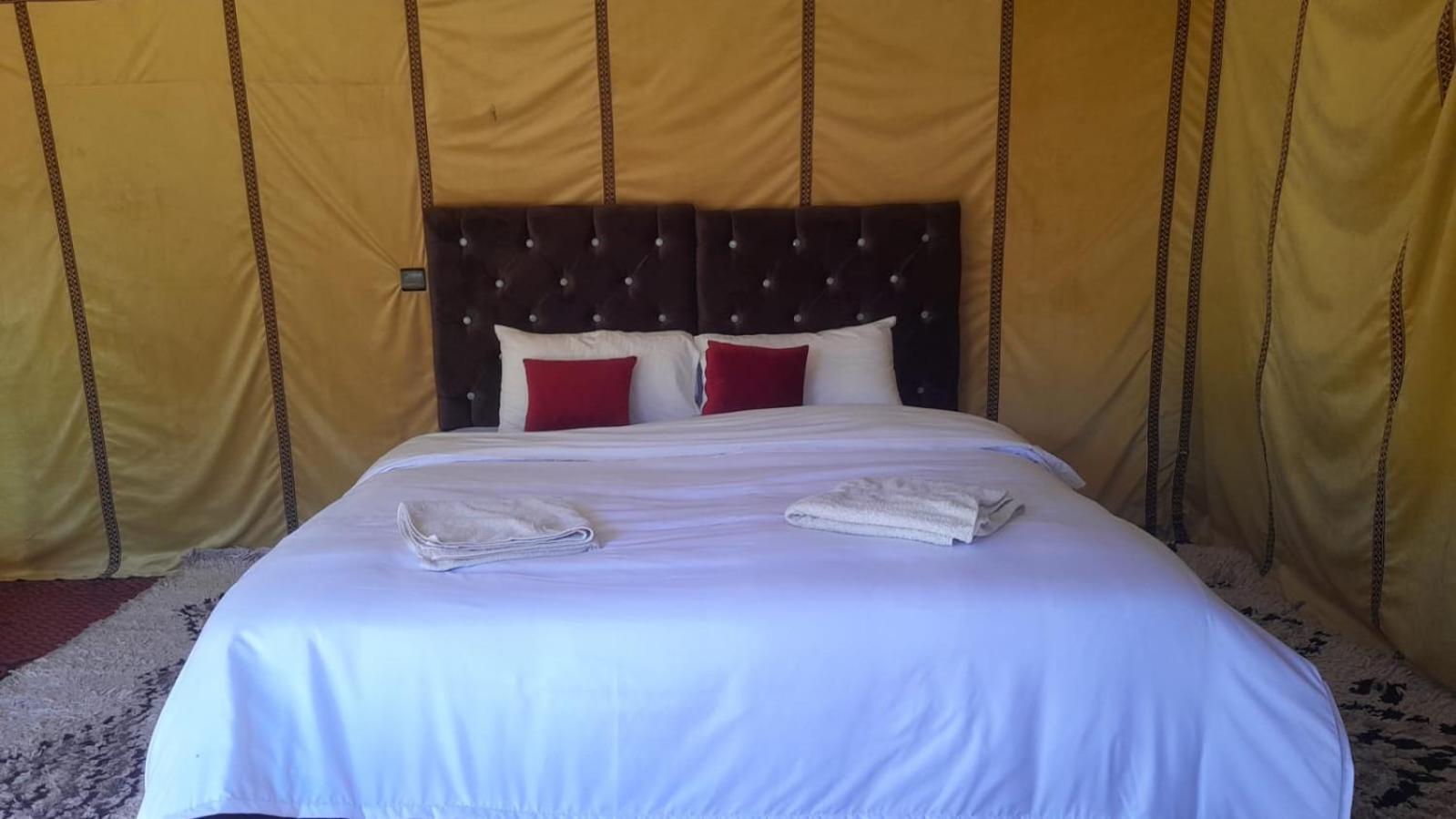 Luxury Trek Desert Camp Merzouga Exterior photo